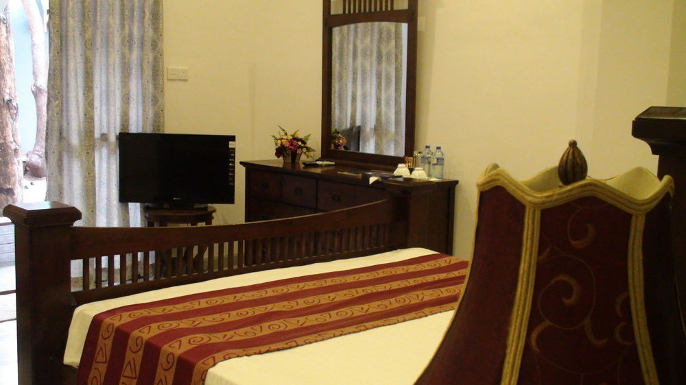 Avasta Resort And Spa Anuradhapura Bagian luar foto