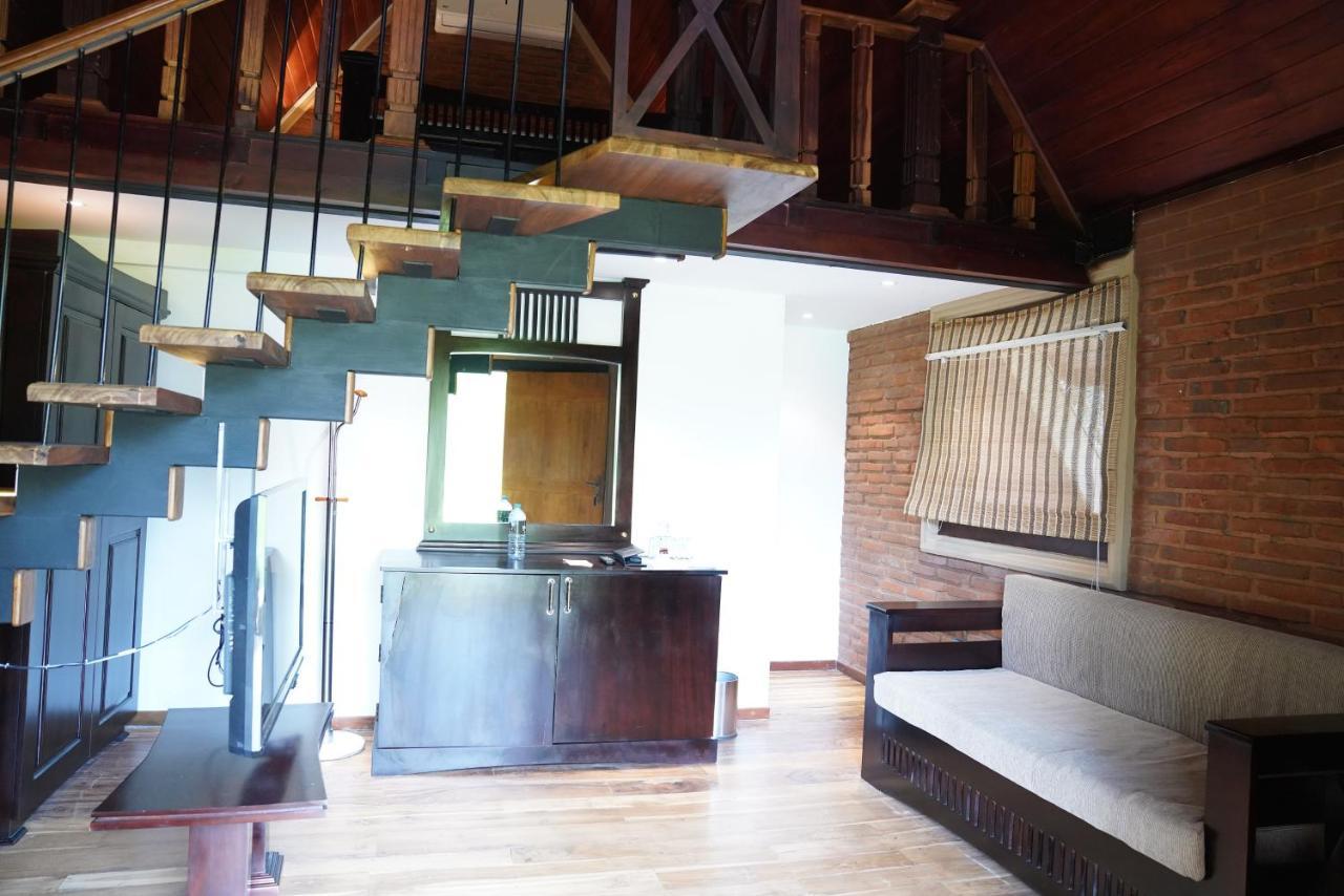 Avasta Resort And Spa Anuradhapura Bagian luar foto