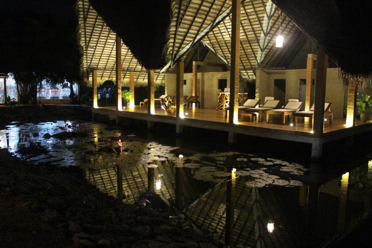 Avasta Resort And Spa Anuradhapura Bagian luar foto