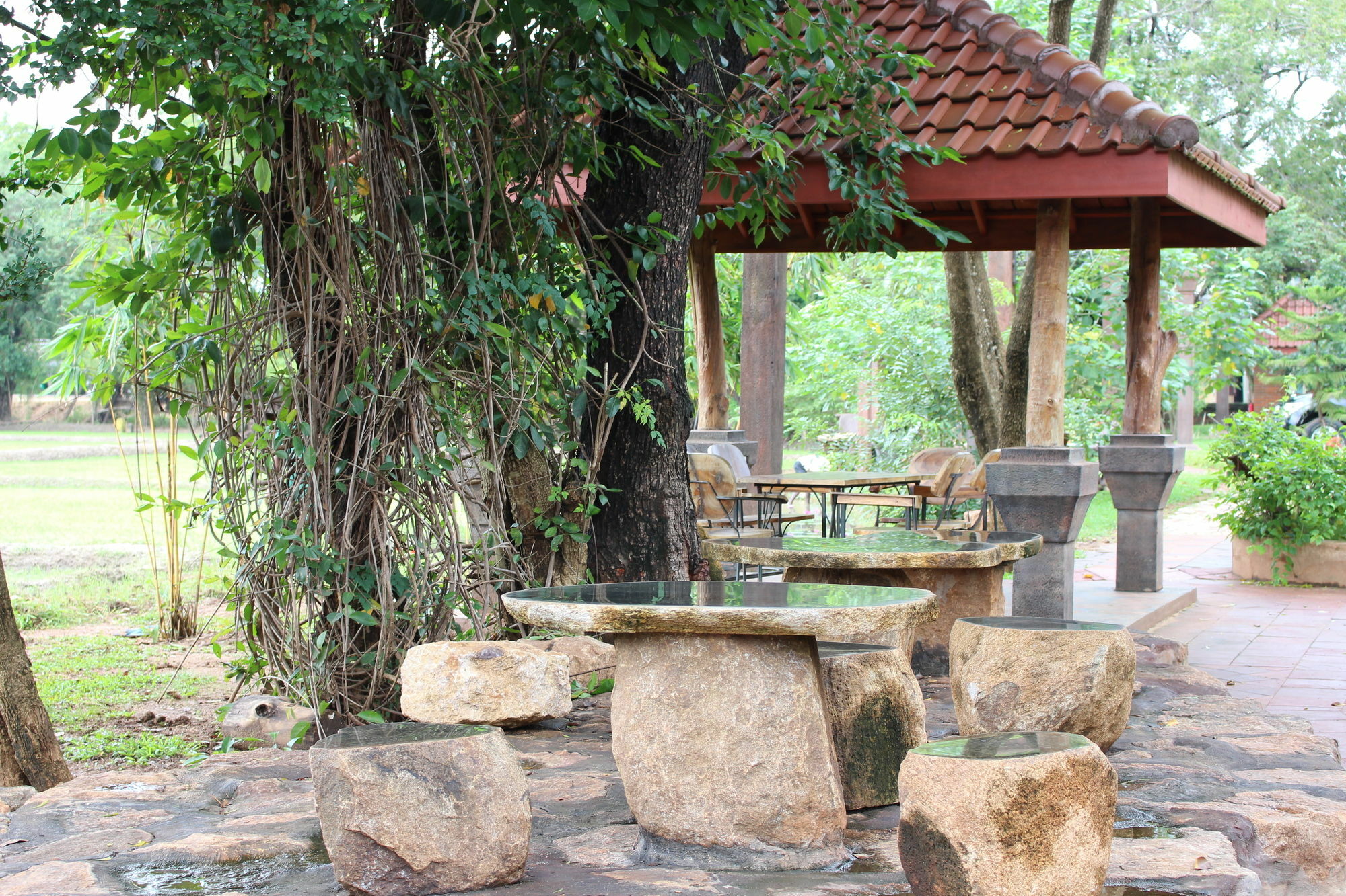 Avasta Resort And Spa Anuradhapura Bagian luar foto